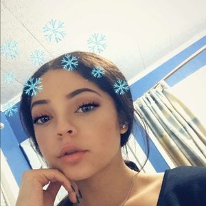 Meet your Posher, Ciara